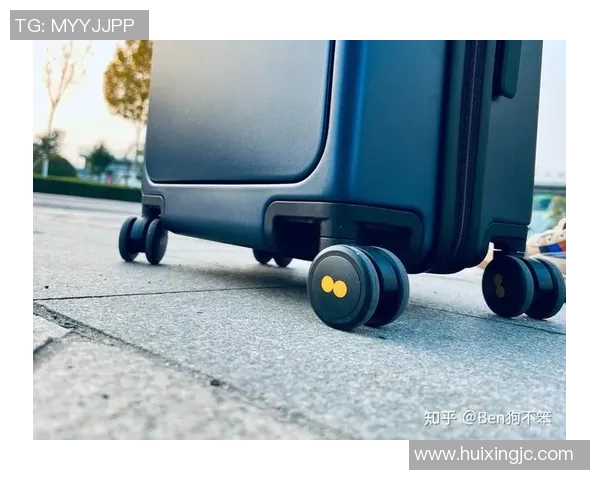 德国足球明星联名款秀丽旅行箱 打造运动与时尚完美结合的旅行体验